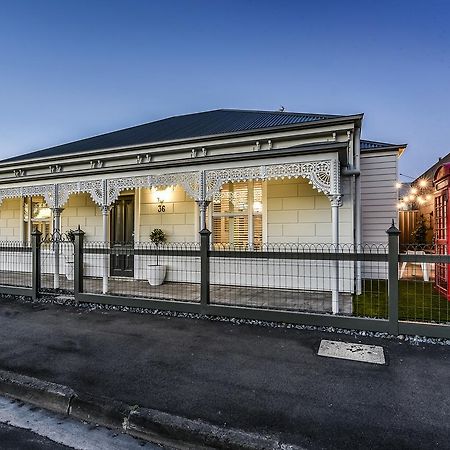 Aloha Central Luxury Apartments Mount Gambier Exterior photo